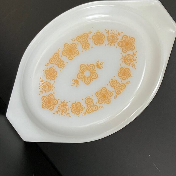 Pyrex Butterfly Gold Oval #943 Replacement Milk Glass Lid Only - Picture 10 of 11